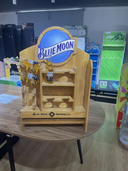 Customized Retail Store Floor Beer Bottle Shelf Water Display Wine Display Wood Display for Bottles Display Rack